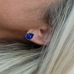 ELECTRIC BLUE DRUZY STUD EARRINGS